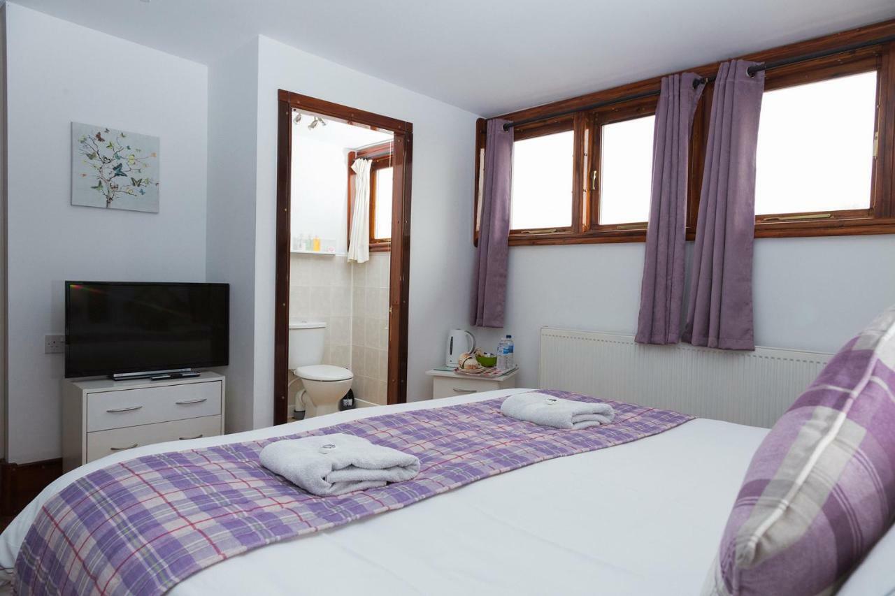 Breeze Guest House Bootle  Esterno foto